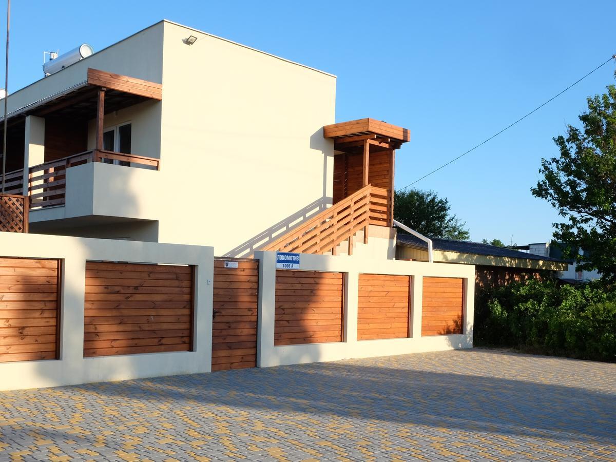 Lokomotiv 1006А Zatoka Exterior photo